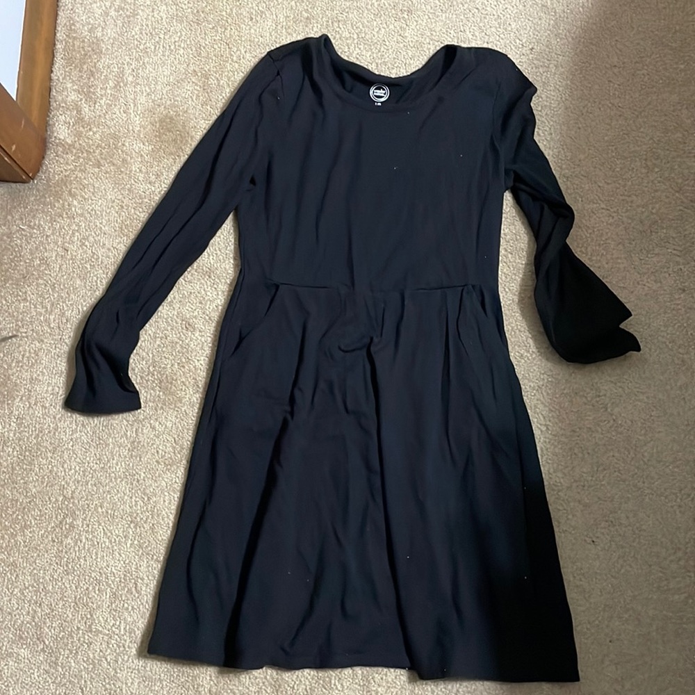 Girls black long sleeve dress